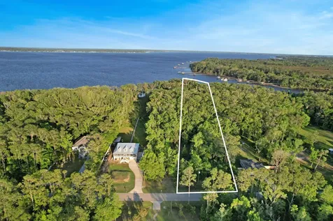 132 Pioneer Trail Green Cove Springs FL 32043