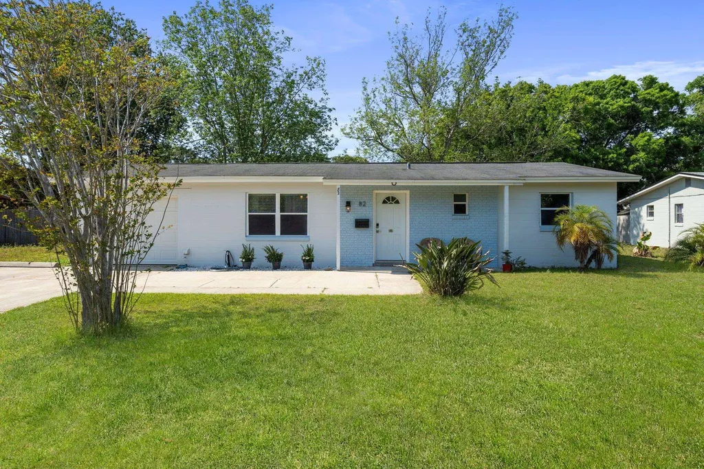 82 Andora Street St Augustine FL 32086