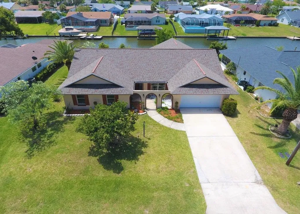 10 Coral Reef Court Palm Coast FL 32137