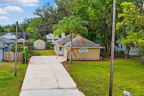 116 E Saint Johns Avenue Hastings FL 32145