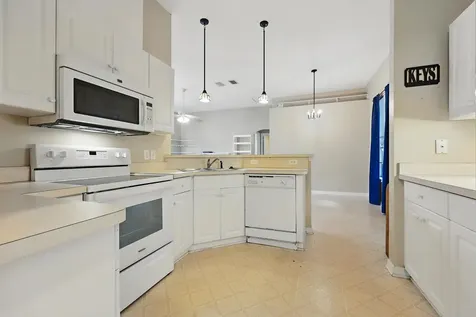 116 E Saint Johns Avenue Hastings FL 32145