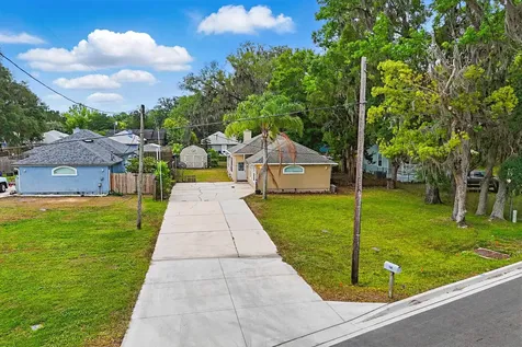 116 E Saint Johns Avenue Hastings FL 32145