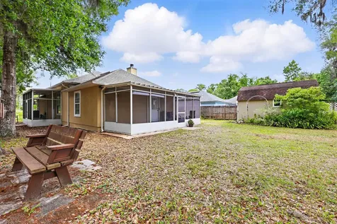 116 E Saint Johns Avenue Hastings FL 32145