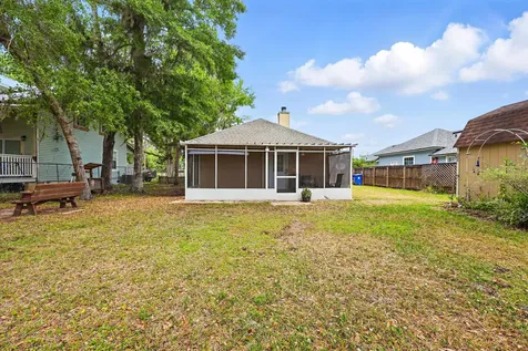 116 E Saint Johns Avenue Hastings FL 32145