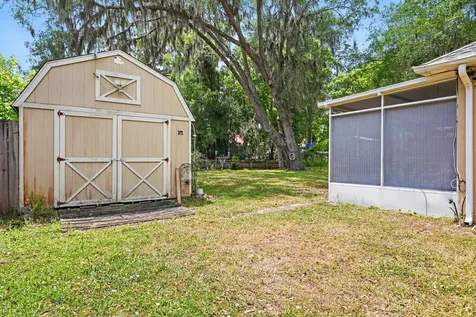 116 E Saint Johns Avenue Hastings FL 32145