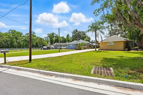 116 E Saint Johns Avenue Hastings FL 32145