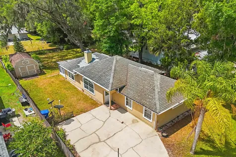 116 E Saint Johns Avenue Hastings FL 32145