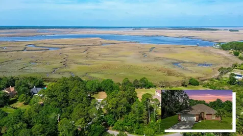 15592 Shark Road W Jacksonville FL 32226