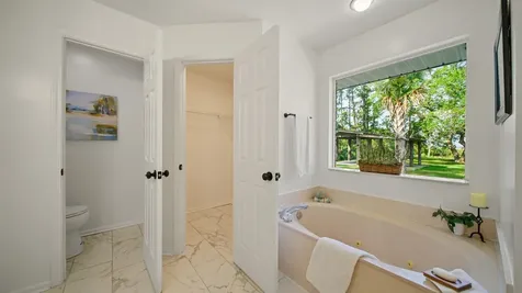 15592 Shark Road W Jacksonville FL 32226