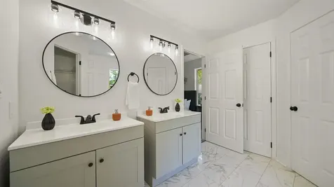 15592 Shark Road W Jacksonville FL 32226