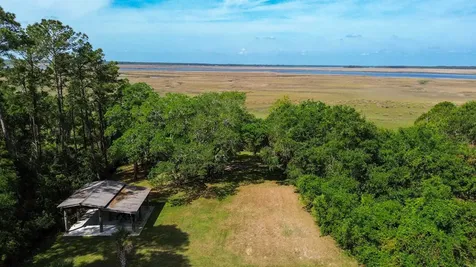 15592 Shark Road W Jacksonville FL 32226