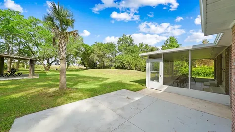 15592 Shark Road W Jacksonville FL 32226