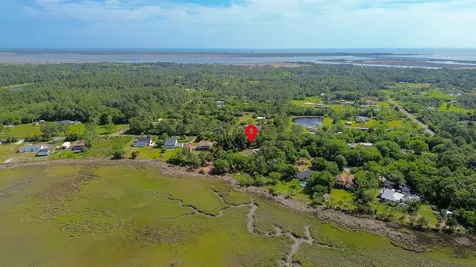 15592 Shark Road W Jacksonville FL 32226