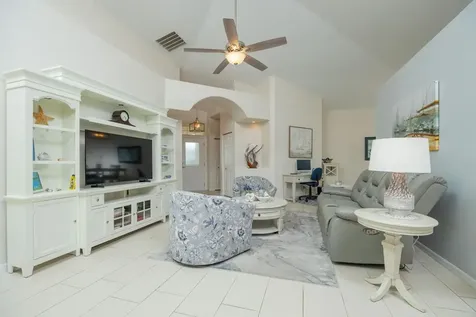 717 Crestwood Drive St Augustine FL 32086