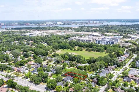 2565 Pineridge Road Jacksonville FL 32207