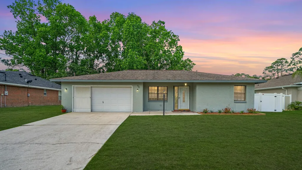 90 Wellshire Lane Palm Coast FL 32164