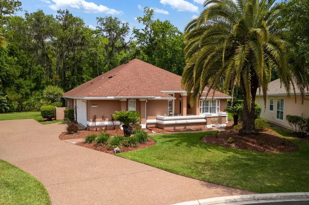 1300 Paradise Pond Road St Augustine FL 32092