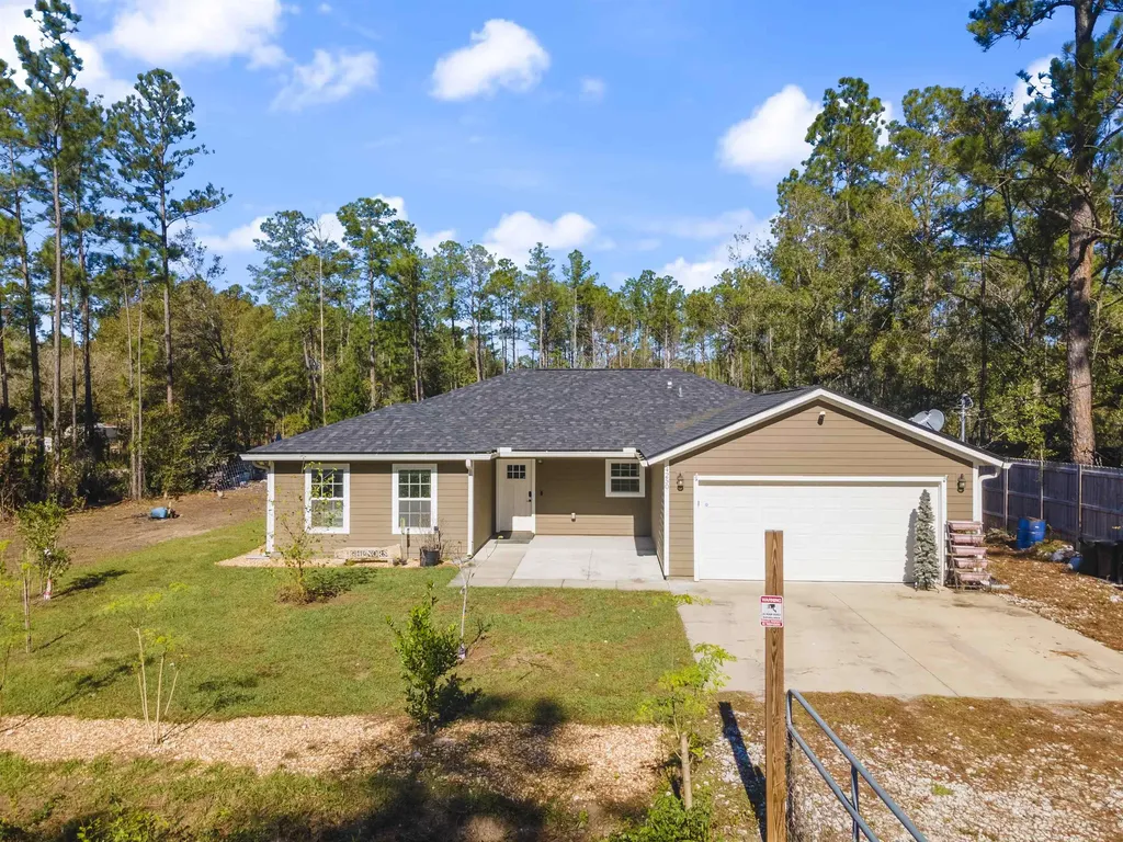4250 Division Street Hastings FL 32145