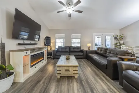 4250 Division Street Hastings FL 32145