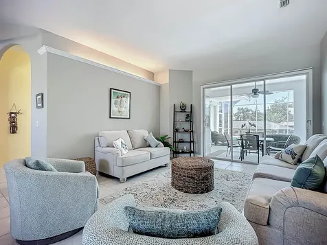 5 Cher Court Palm Coast FL 32137