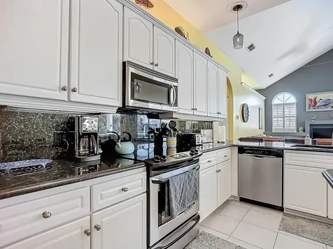 5 Cher Court Palm Coast FL 32137