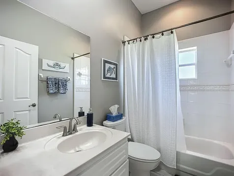 5 Cher Court Palm Coast FL 32137