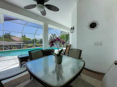 5 Cher Court Palm Coast FL 32137