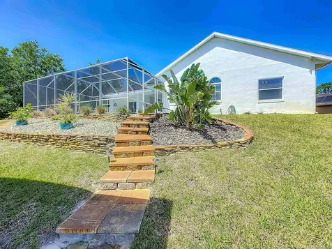 5 Cher Court Palm Coast FL 32137