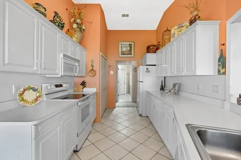 23 Westcliffe Lane Palm Coast FL 32164