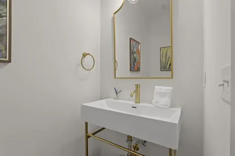 110 Moore St Augustine FL 32084