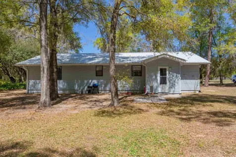 105 Orange Street Interlachen FL 32148