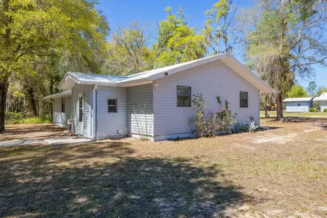 105 Orange Street Interlachen FL 32148