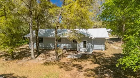 105 Orange Street Interlachen FL 32148