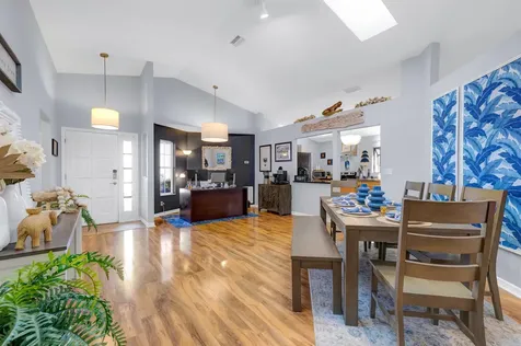 14 White Street W St Augustine FL 32080