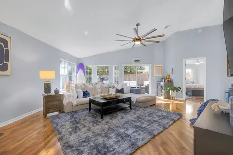 14 White Street W St Augustine FL 32080