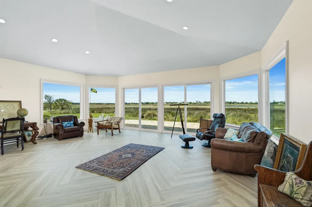 318 Marsh Point Circle St Augustine FL 32080-0000