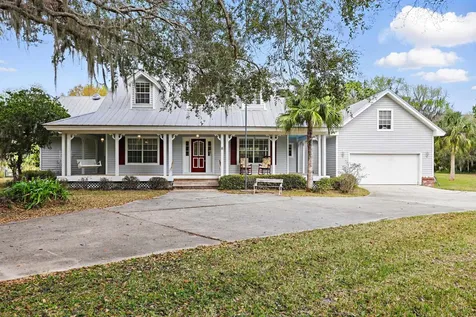 134 Commercial Avenue East Palatka FL 32131