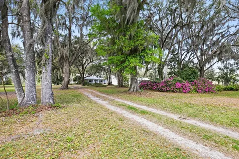 134 Commercial Avenue East Palatka FL 32131