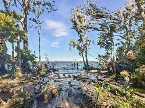 134 Commercial Avenue East Palatka FL 32131