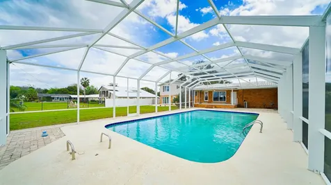 229 River Drive East Palatka FL 32131