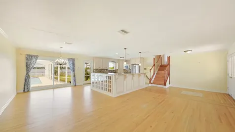 229 River Drive East Palatka FL 32131