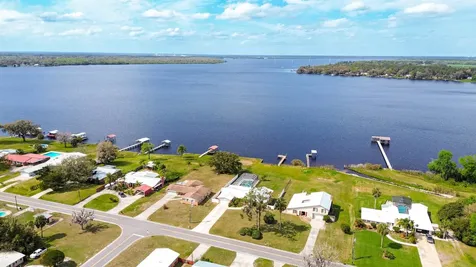 229 River Drive East Palatka FL 32131