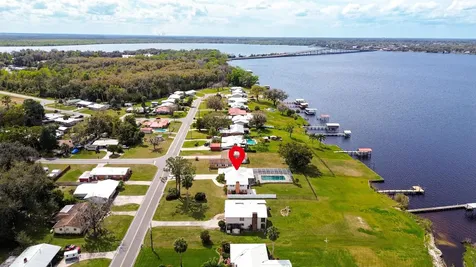229 River Drive East Palatka FL 32131