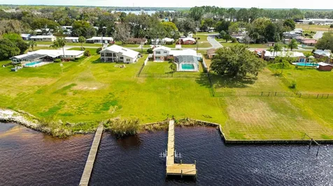 229 River Drive East Palatka FL 32131