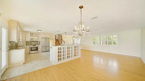 229 River Drive East Palatka FL 32131