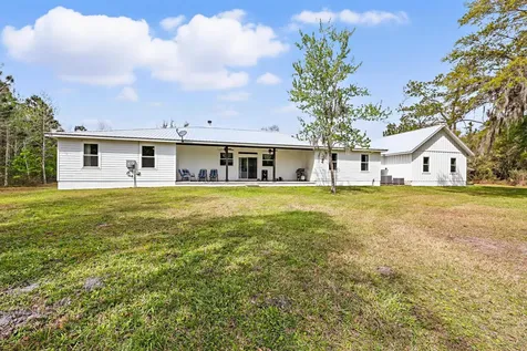 290 Federal Point Road East Palatka FL 32131