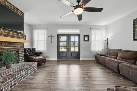 290 Federal Point Road East Palatka FL 32131