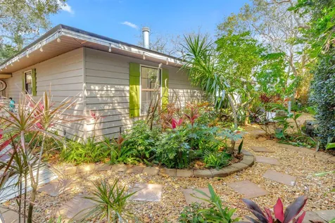 537 W Tropic Way St Augustine FL 32080