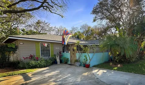 537 W Tropic Way St Augustine FL 32080