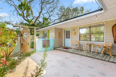 537 W Tropic Way St Augustine FL 32080